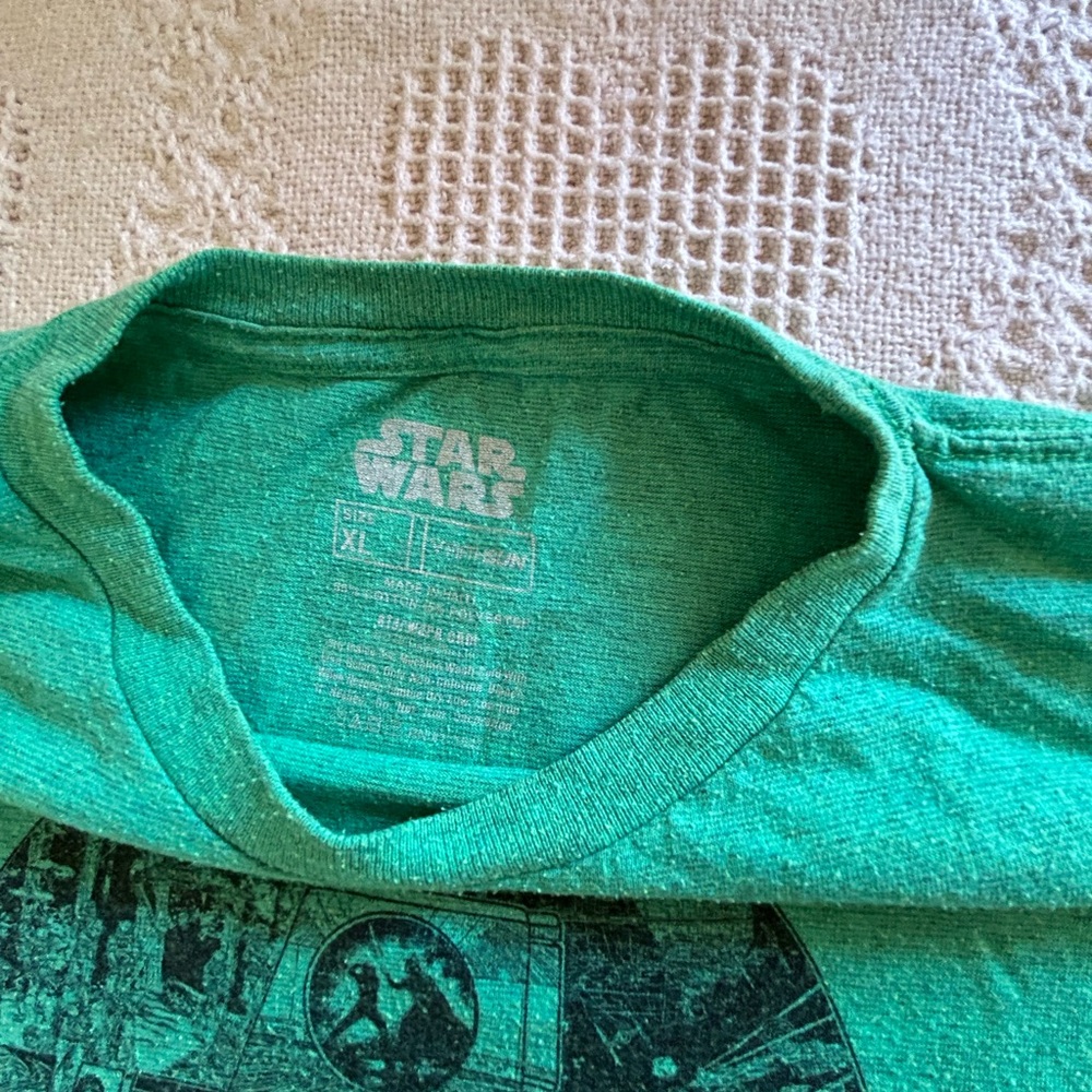 Star Wars Green R2-D2 Short Sleeve Tee - Picture 3 of 3